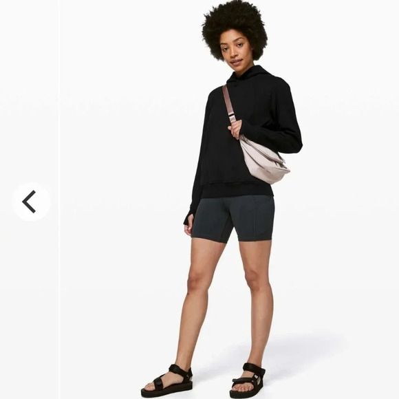Lululemon Scuba Pullover Hoodie in Black Kangaroo Pocket 6 - Picture 16 of 16